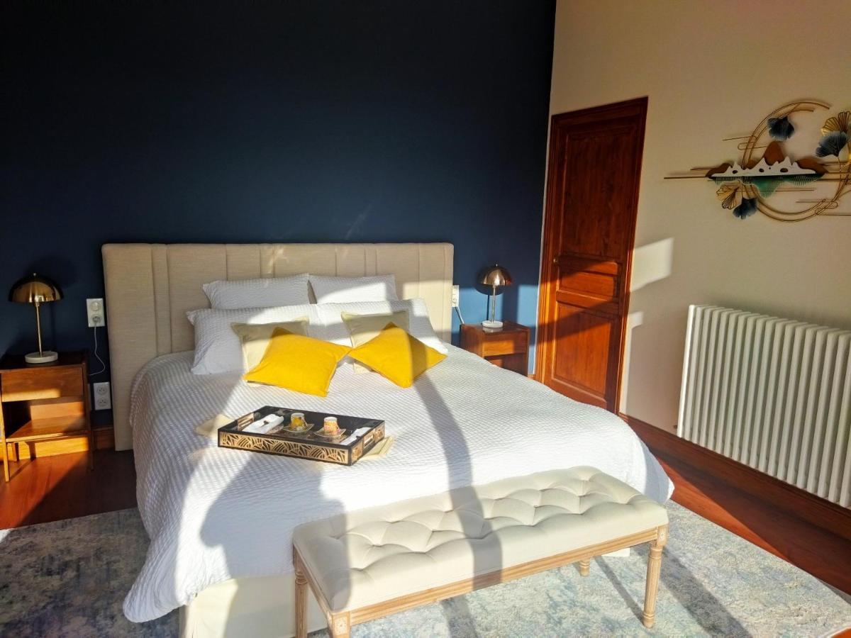 Domaine De La Tisnere Bed & Breakfast Gelos Luaran gambar