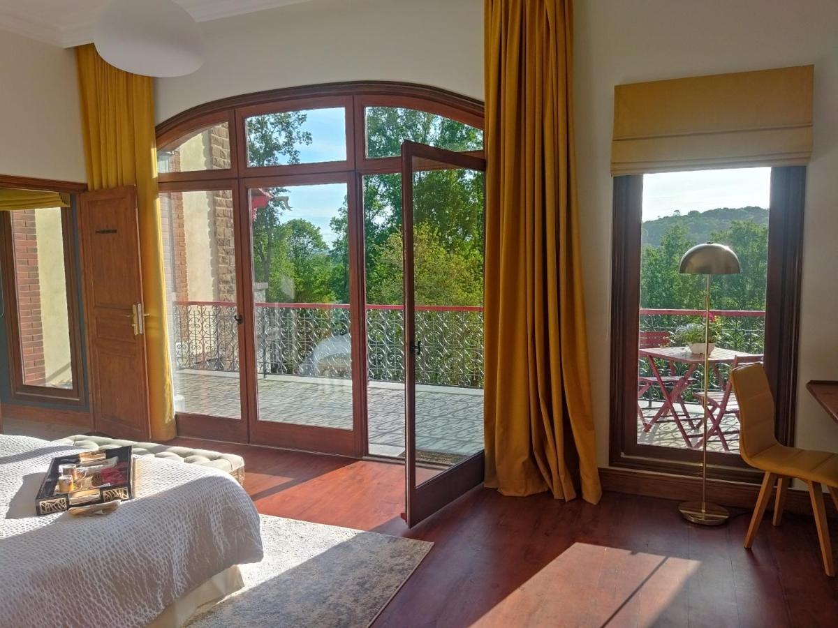 Domaine De La Tisnere Bed & Breakfast Gelos Luaran gambar