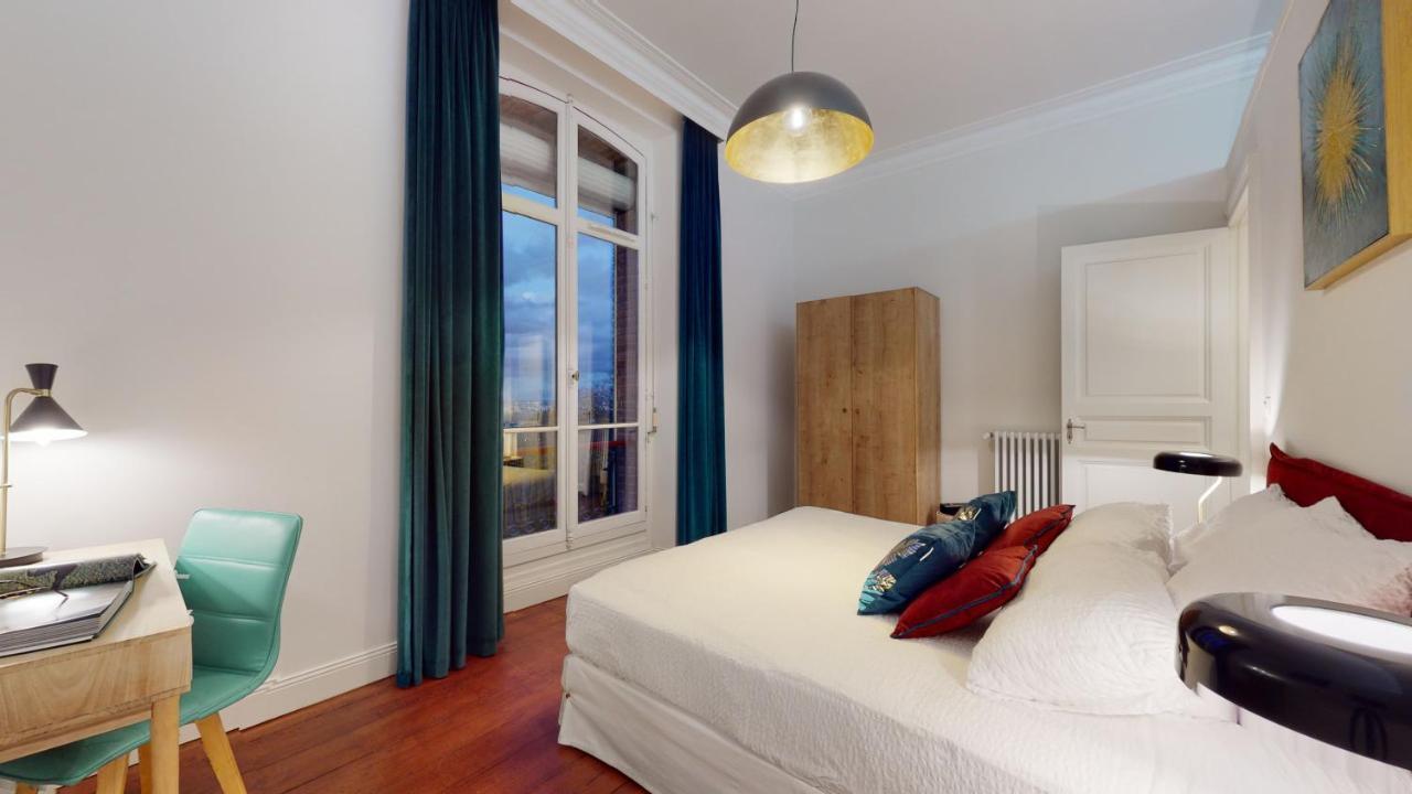 Domaine De La Tisnere Bed & Breakfast Gelos Luaran gambar