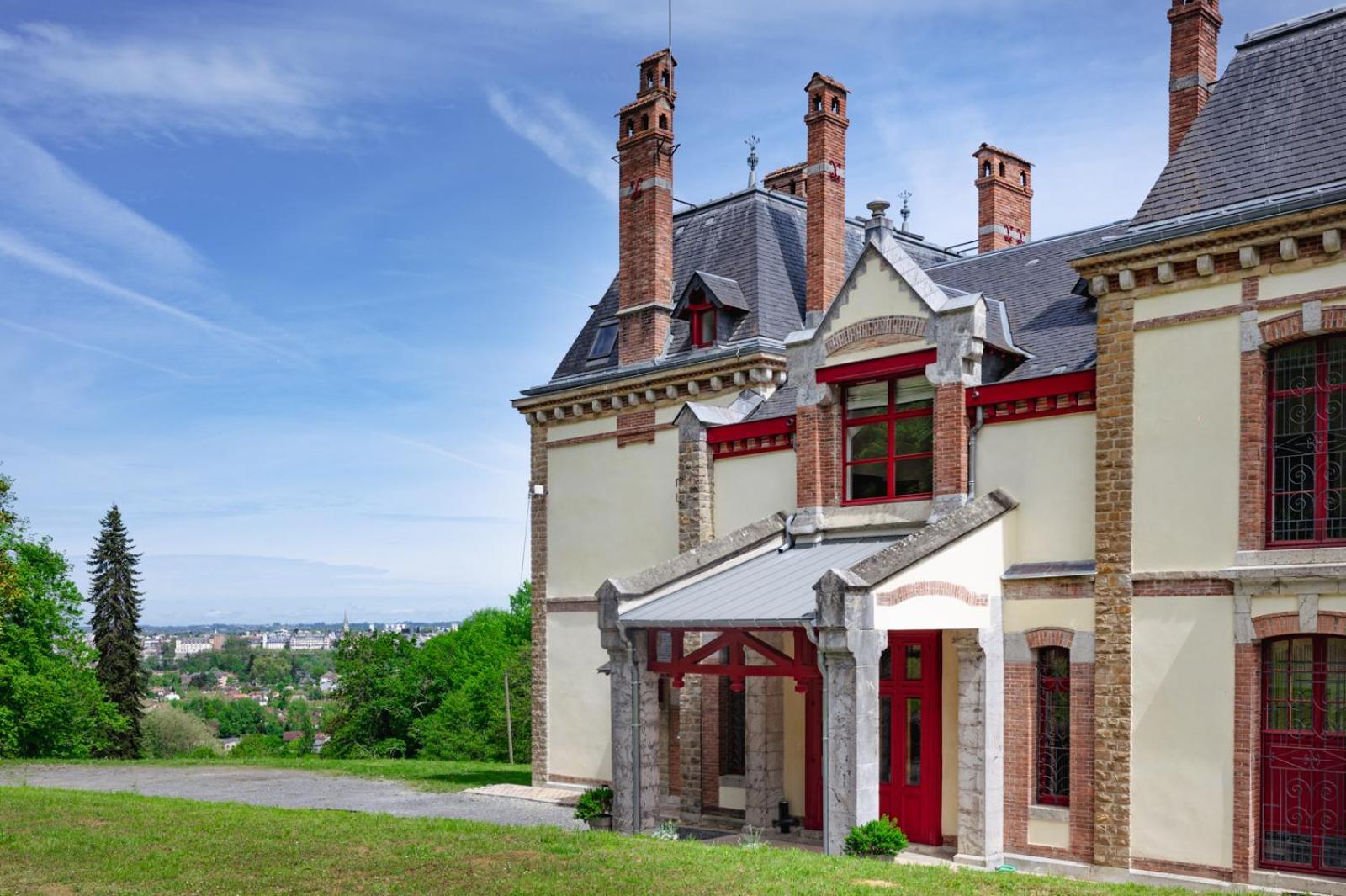 Domaine De La Tisnere Bed & Breakfast Gelos Luaran gambar