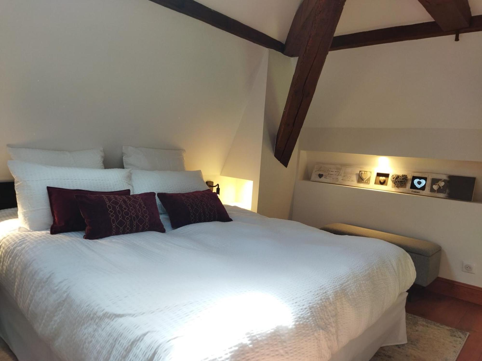 Domaine De La Tisnere Bed & Breakfast Gelos Bilik gambar